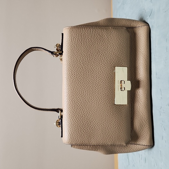 Michael Kors Callie Ballet Handbag Taupe - Picture 1 of 11